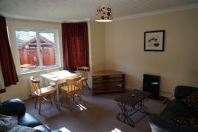 2 bedroom Flat to re...